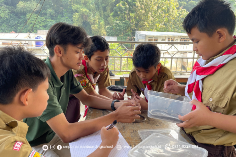 Eksplorasi Keanekaragaman Hayati (Biodiversity) dan Pendidikan Karakter - SMP Bina Insan Boarding School