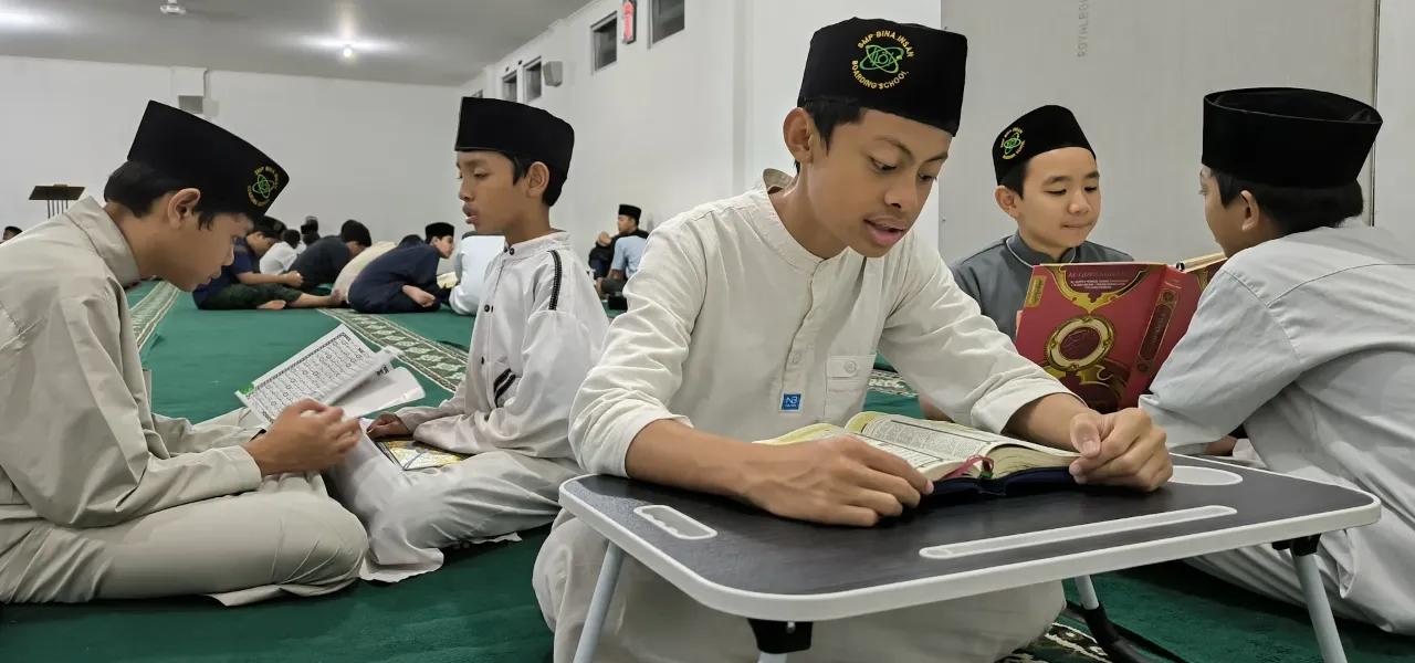 SMP Bina Insan Boarding School