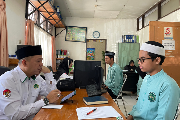 Ujian Kemenag - SMP Bina Insan Boarding School